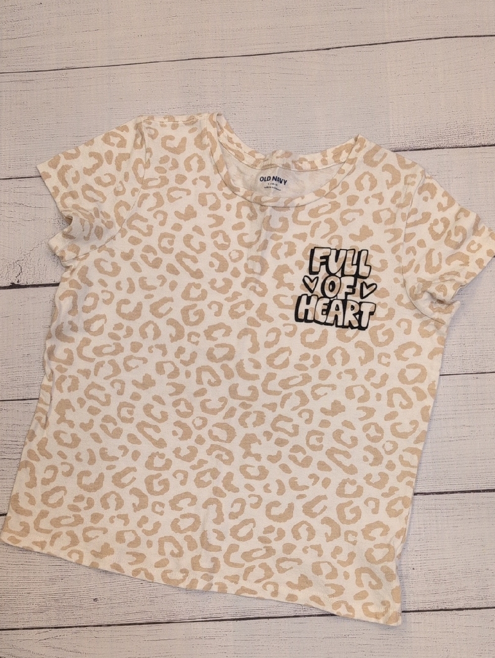 Old Navy Cream Leopard Print Short Sleeve Tee with 'Full of Heart' Graphic